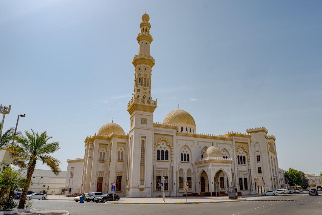 a large white building with a gold domed roof — Photo by Lucas Hemingway on Unsplash